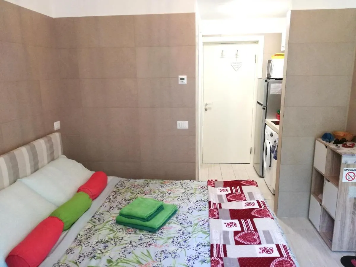 Apartament Appartamento Lavanda Garda